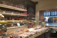 commerces_0000s_0001_IMG-20190611-WA0024